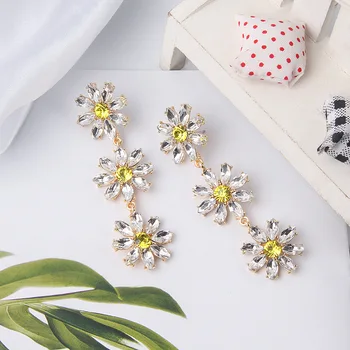 2020 novi dominantna korejski elegantan žuta tanak Crystal cvijet naušnice pada žene slatki dug moda stranka sjajne naušnice nakit